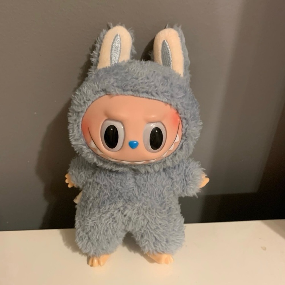 monster keychain lafufu